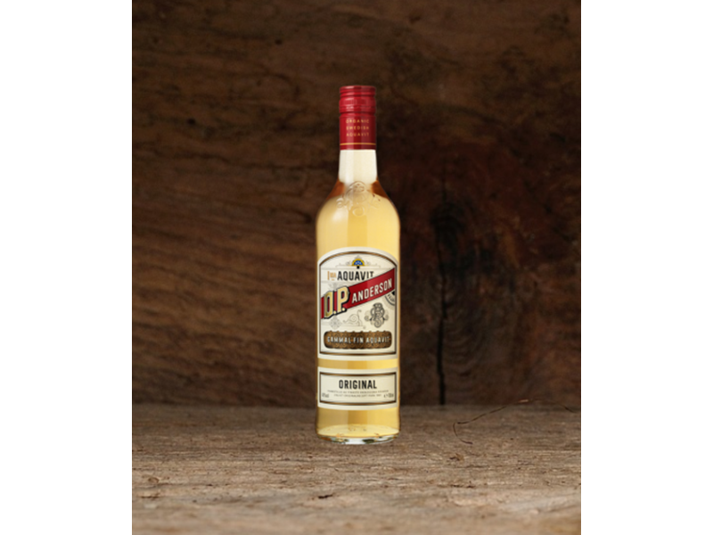 O.P Andersson snaps 70 cl.
